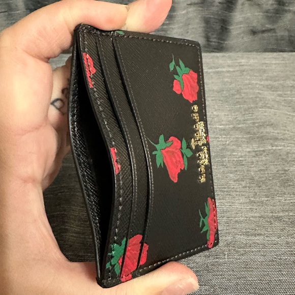 Kate Spade Madison Card Case in Rose Toss - Picture 3 of 4